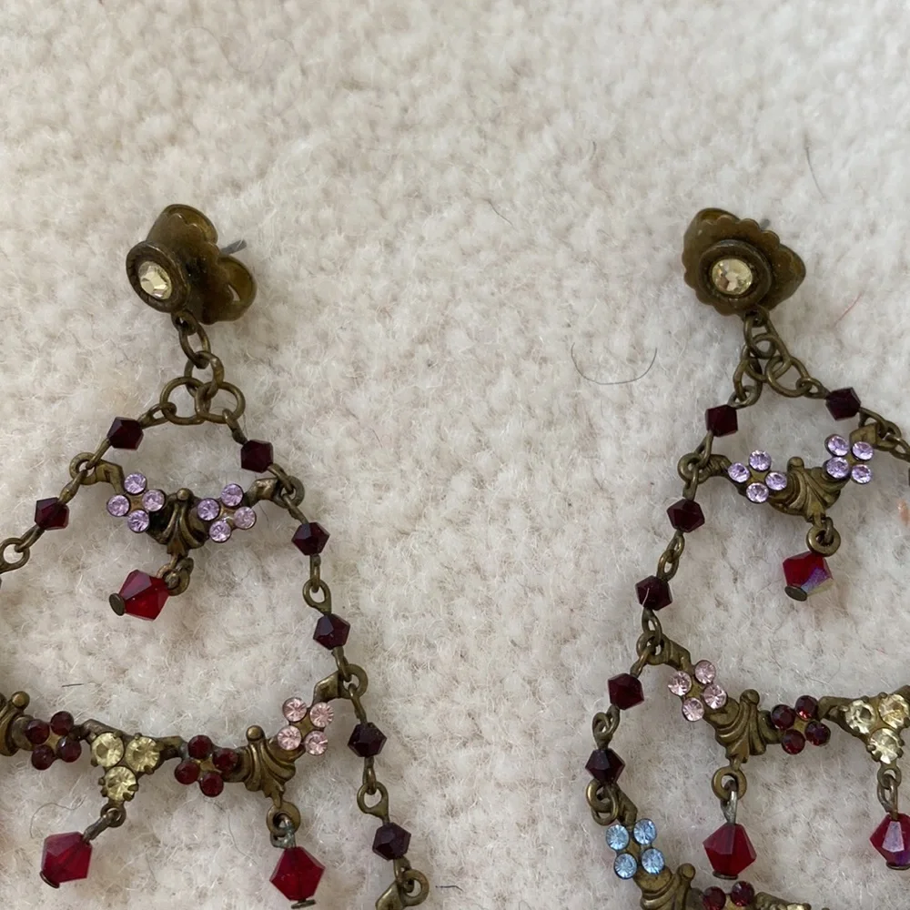 Sorrelli Vintage Tiered Chandelier Swarovski Crystal Statement Earrings - Picture 5 of 9